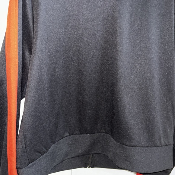 NWT Black, red, white zip up track jacket size XL - Picture 4 of 4